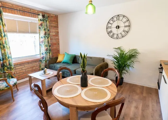 Cztery Pory Roku Διαμέρισμα Wiele